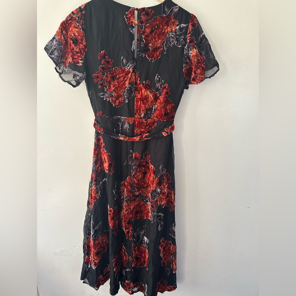 Lulus Sweetest Impression Floral Velvet burnout Tie-Front Midi Dress size S - Picture 8 of 15